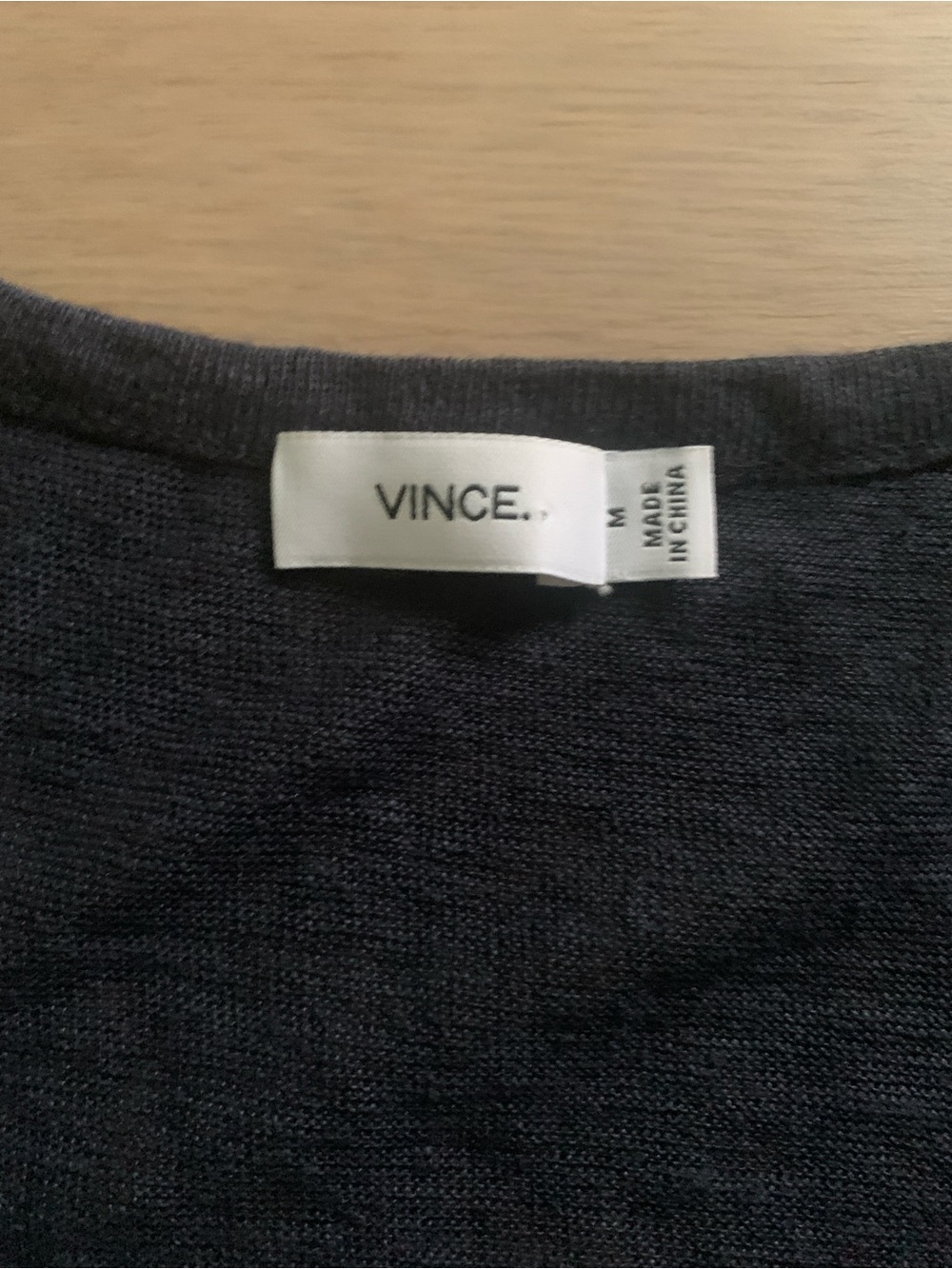 Vince 100 linen Navy Sleeveless Henley V neck Americana Nautical Tank M - Picture 3 of 7